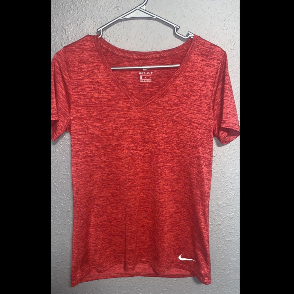 Women’s Nike Dri-fit T-shirt